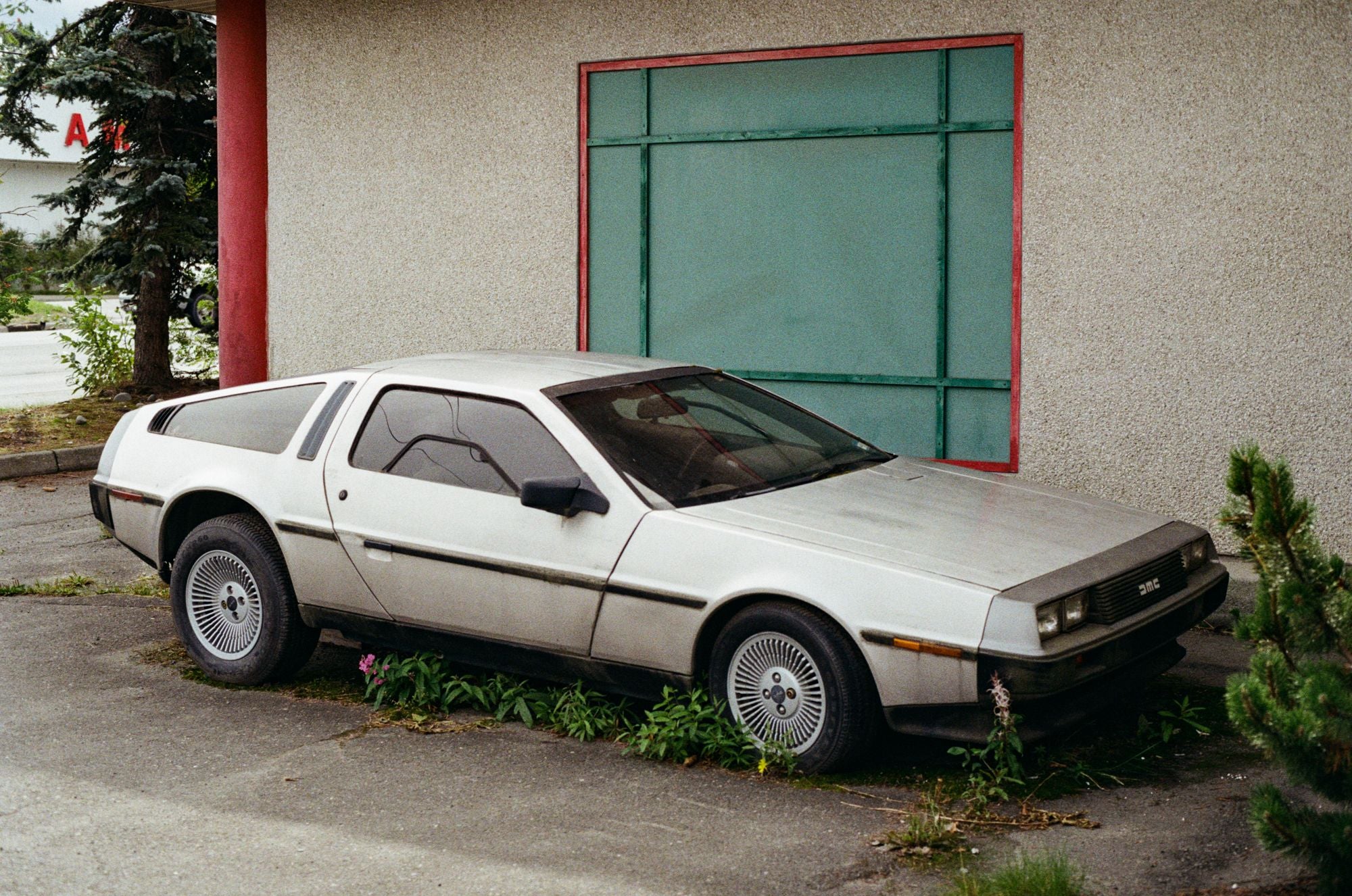 Abandoned DeLorean